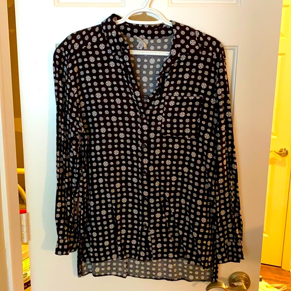 Ecoté black and white printed button down